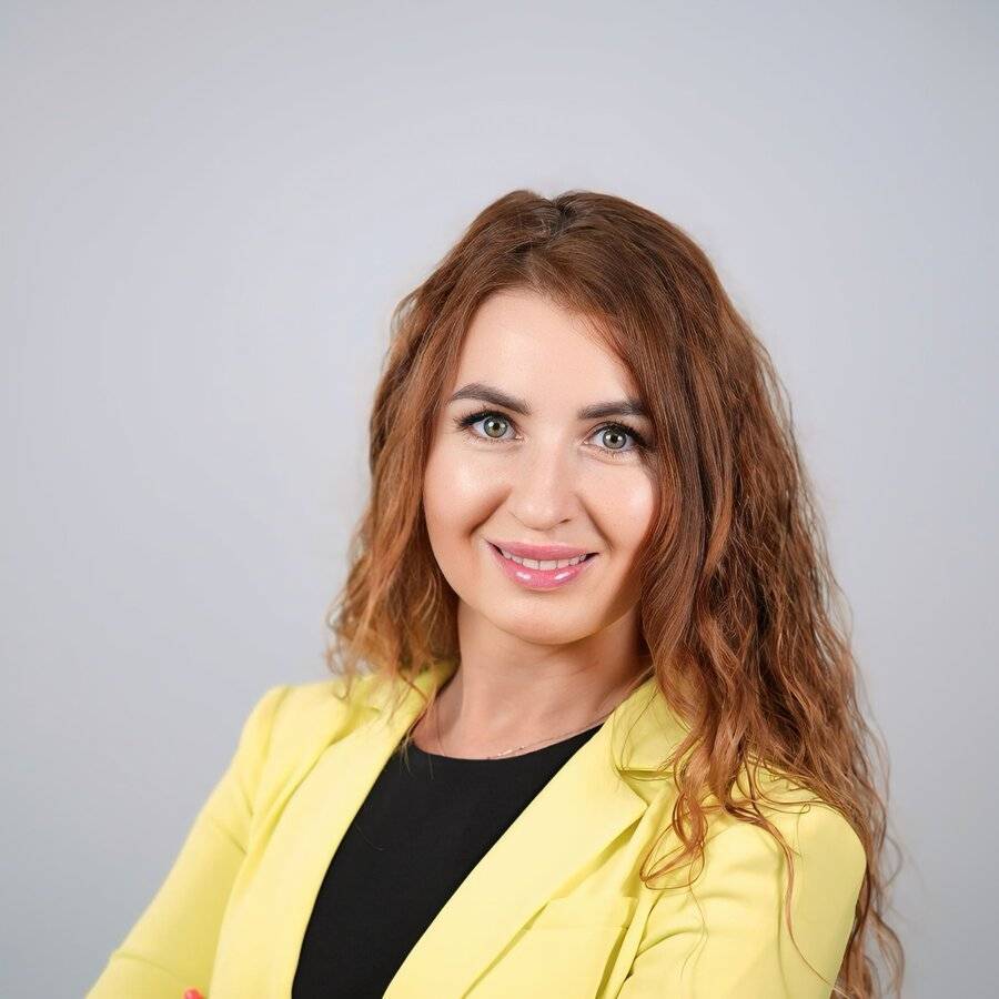 Sara Miller Photo